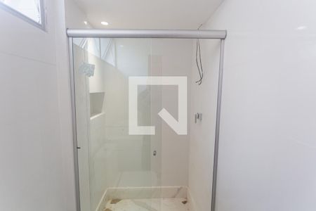 Banheiro da Suíte 2 de apartamento para alugar com 3 quartos, 90m² em Gutierrez, Belo Horizonte