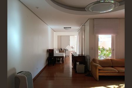 Sala de casa à venda com 3 quartos, 248m² em Paraíso, São Paulo