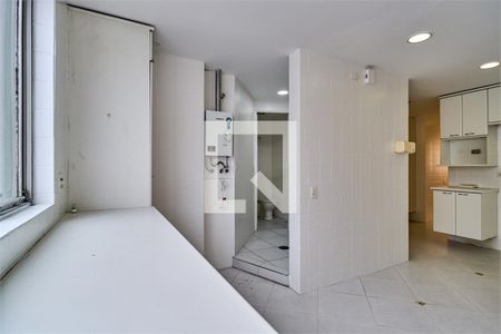Apartamento à venda com 3 quartos, 187m² em Santo Amaro, São Paulo