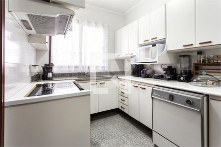 Apartamento à venda com 4 quartos, 175m² em Jardim Prudência, São Paulo