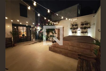Casa à venda com 4 quartos, 272m² em Brooklin, São Paulo