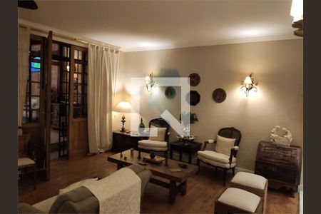 Casa à venda com 4 quartos, 272m² em Brooklin, São Paulo