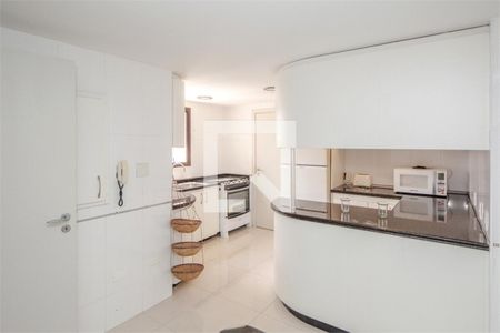Apartamento à venda com 3 quartos, 158m² em Santo Amaro, São Paulo