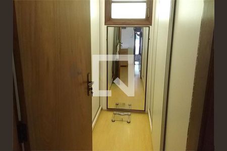 Casa à venda com 3 quartos, 304m² em Jardim Santo Amaro, São Paulo