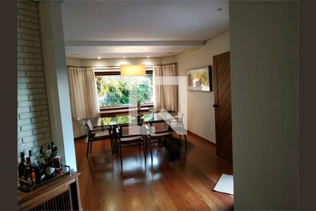 Casa à venda com 3 quartos, 279m² em Interlagos, São Paulo