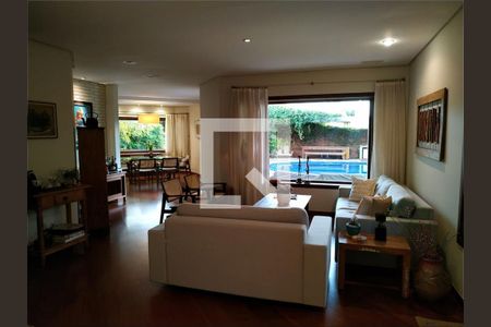 Casa à venda com 3 quartos, 279m² em Interlagos, São Paulo