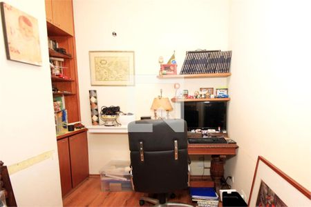 Casa à venda com 4 quartos, 392m² em Interlagos, São Paulo