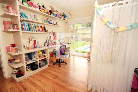 Casa à venda com 4 quartos, 392m² em Interlagos, São Paulo