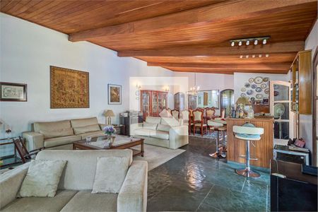 Casa à venda com 3 quartos, 480m² em Vila Anhanguera, São Paulo