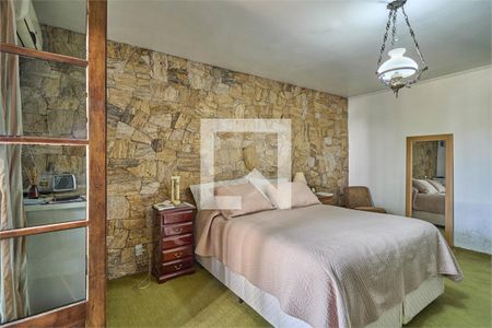 Casa à venda com 3 quartos, 480m² em Vila Anhanguera, São Paulo