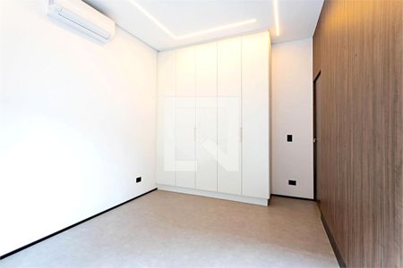 Casa à venda com 3 quartos, 100m² em Santo Amaro, São Paulo