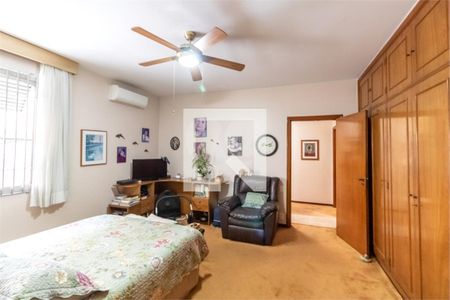 Casa à venda com 4 quartos, 447m² em Jardim Marajoara, São Paulo