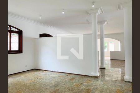 Casa à venda com 4 quartos, 800m² em Interlagos, São Paulo