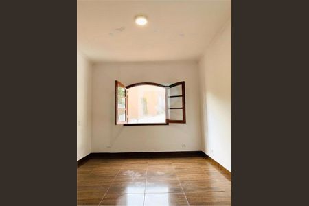 Casa à venda com 4 quartos, 800m² em Interlagos, São Paulo