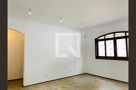 Casa à venda com 4 quartos, 800m² em Interlagos, São Paulo