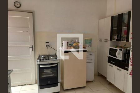 Casa à venda com 3 quartos, 220m² em Chácara Santo Antônio (Zona Sul), São Paulo