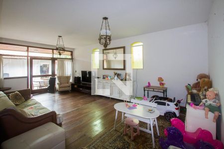 Sala de casa à venda com 3 quartos, 333m² em Santo Amaro, São Paulo