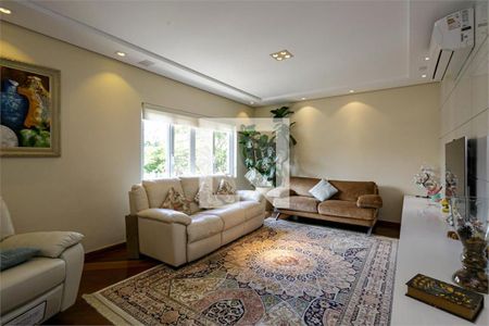 Casa à venda com 4 quartos, 296m² em Chácara Monte Alegre, São Paulo