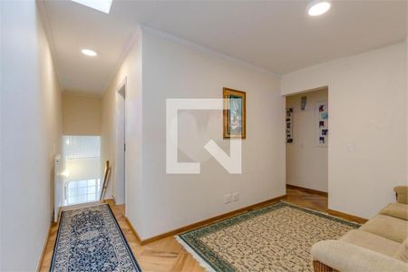 Casa à venda com 3 quartos, 276m² em Jardim Prudência, São Paulo