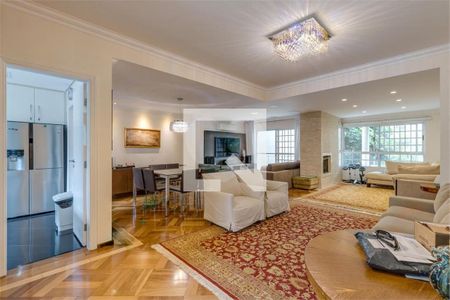 Casa à venda com 3 quartos, 276m² em Jardim Prudência, São Paulo