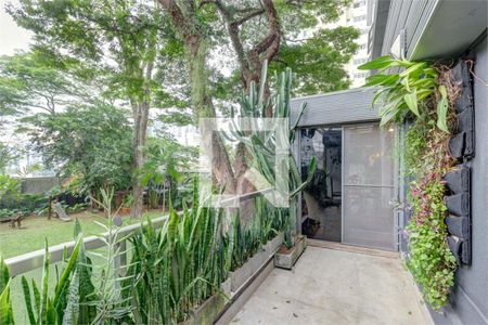 Apartamento à venda com 2 quartos, 97m² em Santo Amaro, São Paulo