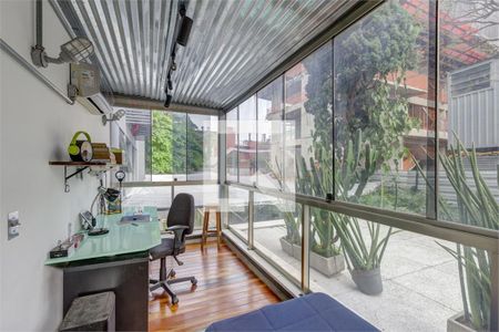 Apartamento à venda com 2 quartos, 97m² em Santo Amaro, São Paulo