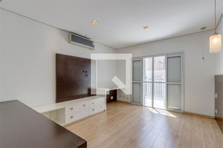 Casa à venda com 4 quartos, 387m² em Santo Amaro, São Paulo