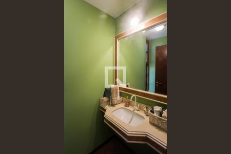 Casa à venda com 3 quartos, 197m² em Jardim dos Estados, São Paulo