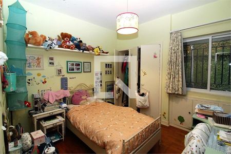 Casa à venda com 5 quartos, 696m² em Morumbi, São Paulo