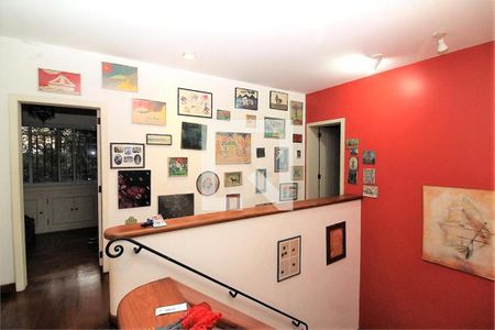 Casa à venda com 5 quartos, 696m² em Morumbi, São Paulo