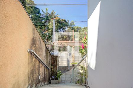Casa à venda com 3 quartos, 334m² em Santo Amaro, São Paulo