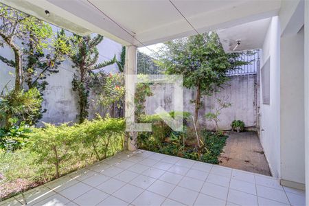 Casa à venda com 3 quartos, 334m² em Santo Amaro, São Paulo