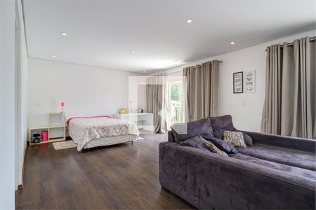 Casa de Condomínio à venda com 4 quartos, 329m² em Granja Julieta, São Paulo