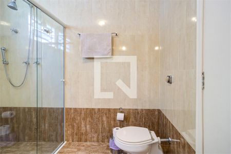 Casa de Condomínio à venda com 4 quartos, 329m² em Granja Julieta, São Paulo