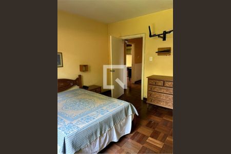 Casa à venda com 3 quartos, 270m² em Jardim Santa Helena, São Paulo