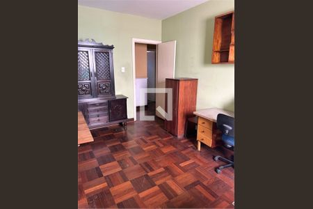 Casa à venda com 3 quartos, 270m² em Jardim Santa Helena, São Paulo