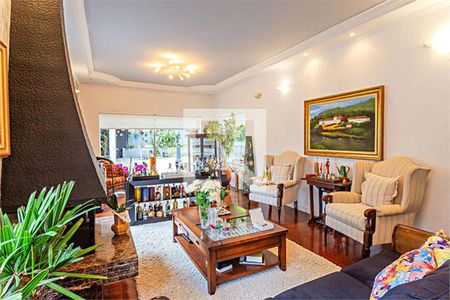 Casa à venda com 3 quartos, 173m² em Jardim Prudência, São Paulo