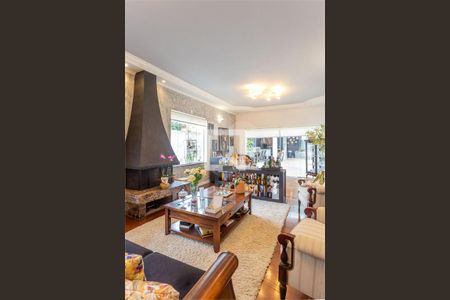 Casa à venda com 3 quartos, 173m² em Jardim Prudência, São Paulo