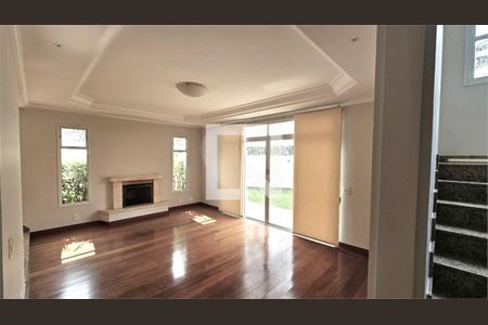 Casa à venda com 4 quartos, 332m² em Jardim Cordeiro, São Paulo