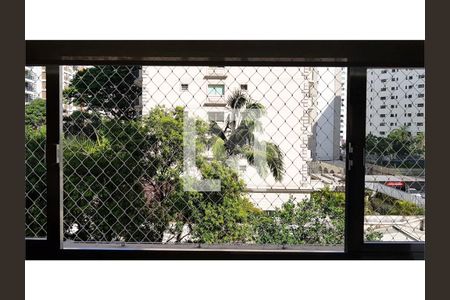 Apartamento à venda com 3 quartos, 90m² em Indianópolis, São Paulo