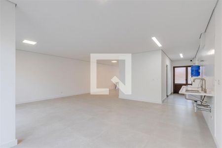 Casa à venda com 4 quartos, 291m² em Jardim Prudência, São Paulo