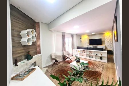 Casa à venda com 5 quartos, 250m² em Interlagos, São Paulo