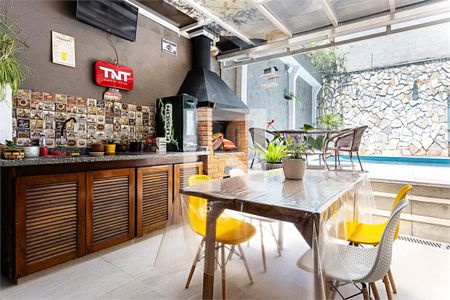 Casa à venda com 3 quartos, 399m² em Jardim Prudência, São Paulo