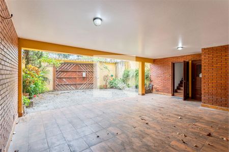 Casa de Condomínio à venda com 4 quartos, 245m² em Campininha, São Paulo