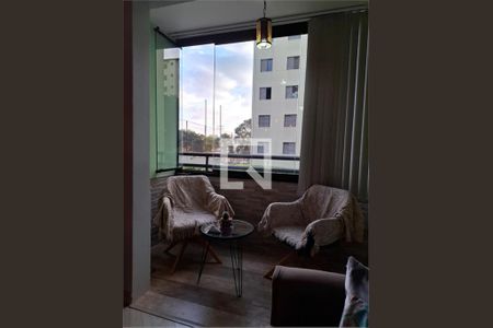 Apartamento à venda com 2 quartos, 54m² em Vila Palmeiras, São Paulo