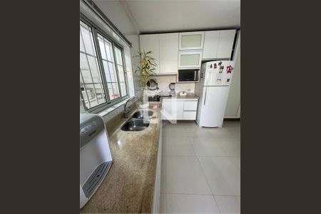 Casa à venda com 2 quartos, 120m² em Vila Constança, São Paulo