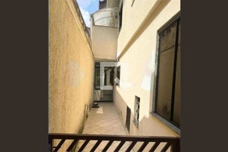 Casa à venda com 3 quartos, 150m² em Parque Imperial, São Paulo