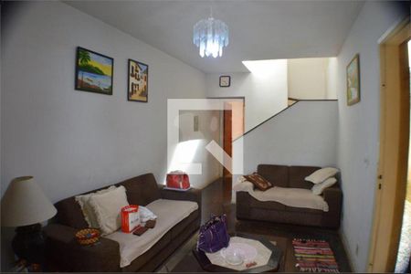 Casa à venda com 2 quartos, 102m² em Campo Belo, São Paulo