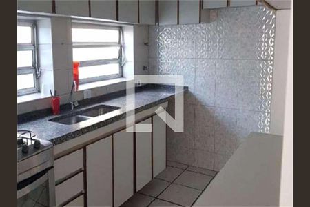 Casa à venda com 3 quartos, 225m² em Jardim Jabaquara, São Paulo