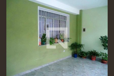 Casa à venda com 3 quartos, 106m² em Vila Babilonia, São Paulo